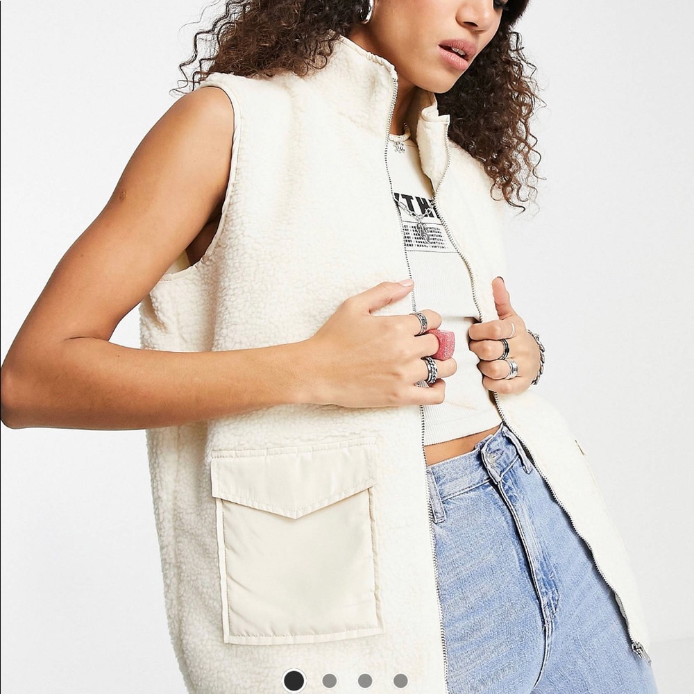ASOS Sherpa Vest Size 14/ L (New with tags)